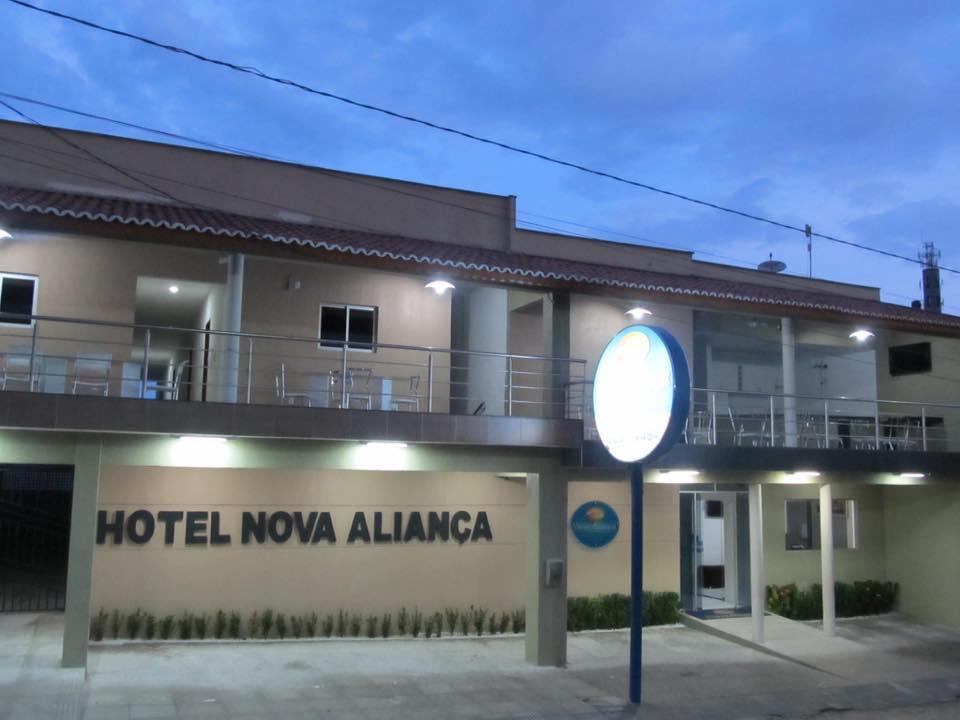 Hotel Nova Alianca Santa Cruz  ภายนอก รูปภาพ
